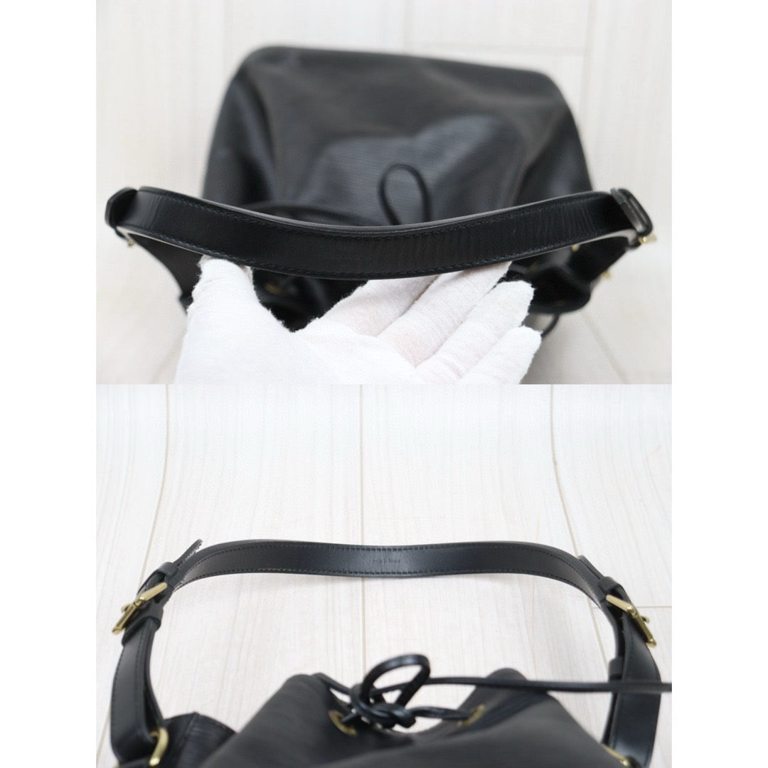 Very Good ( Rank A)｜ LV Epi Noe Shoulder Bag Black｜25020616