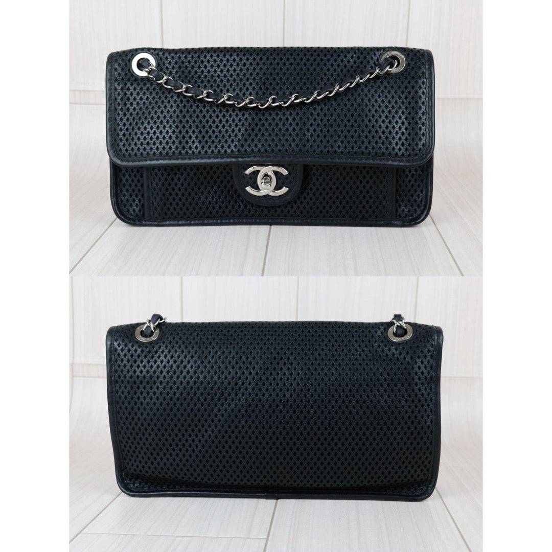 Include Entrupy Certificate of Authenticity｜Very Good ( Rank A)｜ CHANEL Caviar Skin Calf Leather Single Flap Perforated Shoulder Bag  Limited Edition Made in 2012-2013Year｜S26042510