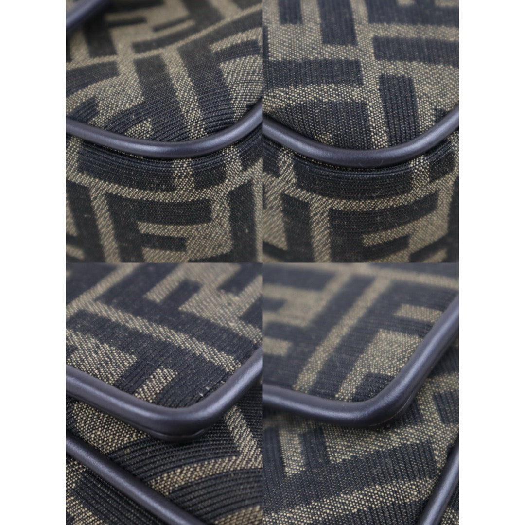 Very Good ( Rank A)｜ FENDI Zucca Mamma Baguette  Chain Shoulder Bag Current Model｜W25082902