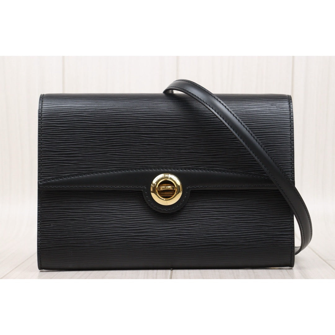 Very Good ( Rank A) ｜ LV Epi Pochette Arches 2WAY Clutch Bag Shoulder Bag Black｜25061917