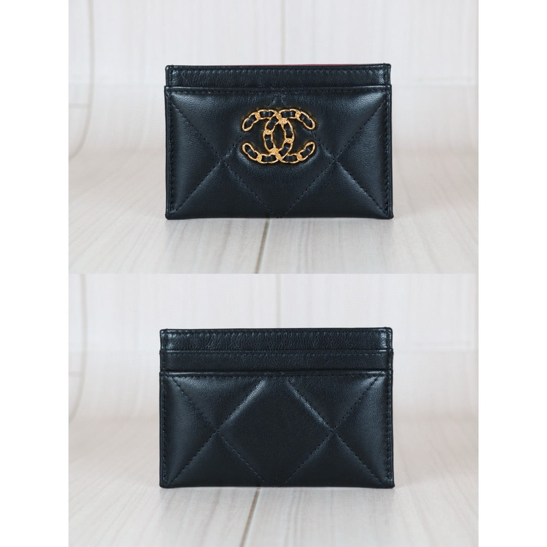 Excellent（Rank SA）｜CHANEL Lamb Skin Card Holder Black Made In 2020 Year｜S24082701