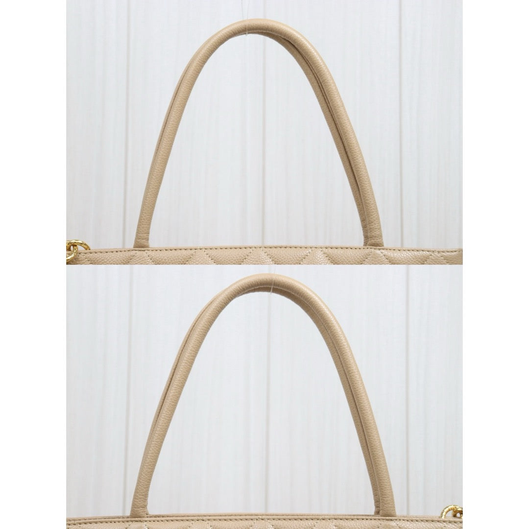 Include Entrupy Certificate of Authenticity｜Good ( Rank AB)｜ CHANEL Caviar Skin Calf Leather Tote Bag Beige Made In 2000～2002Year｜26062608