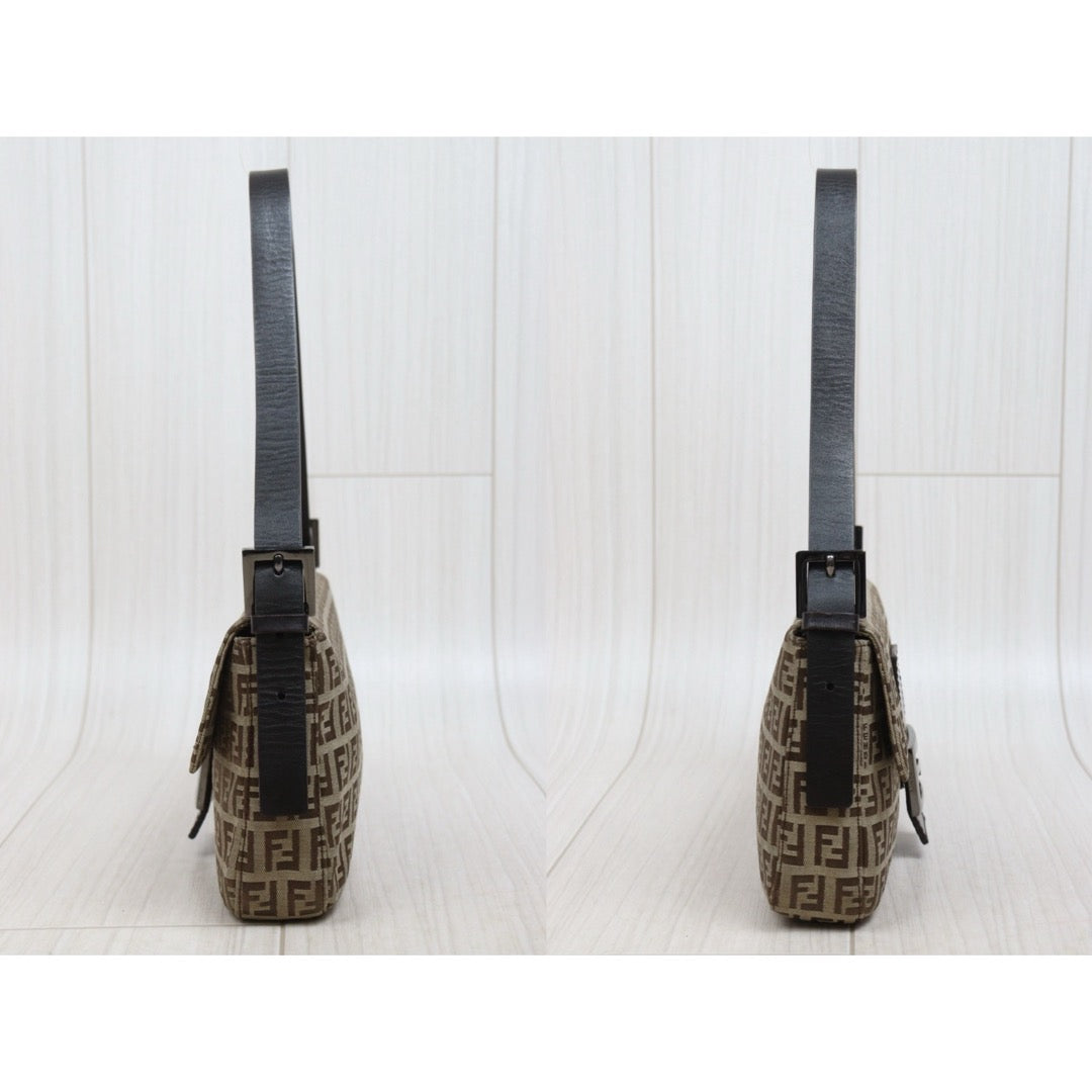 Very Good ( Rank A)｜ FENDI Zucca Mamma Baguette  Shoulder Bag  Light Taupe PM｜S26030905