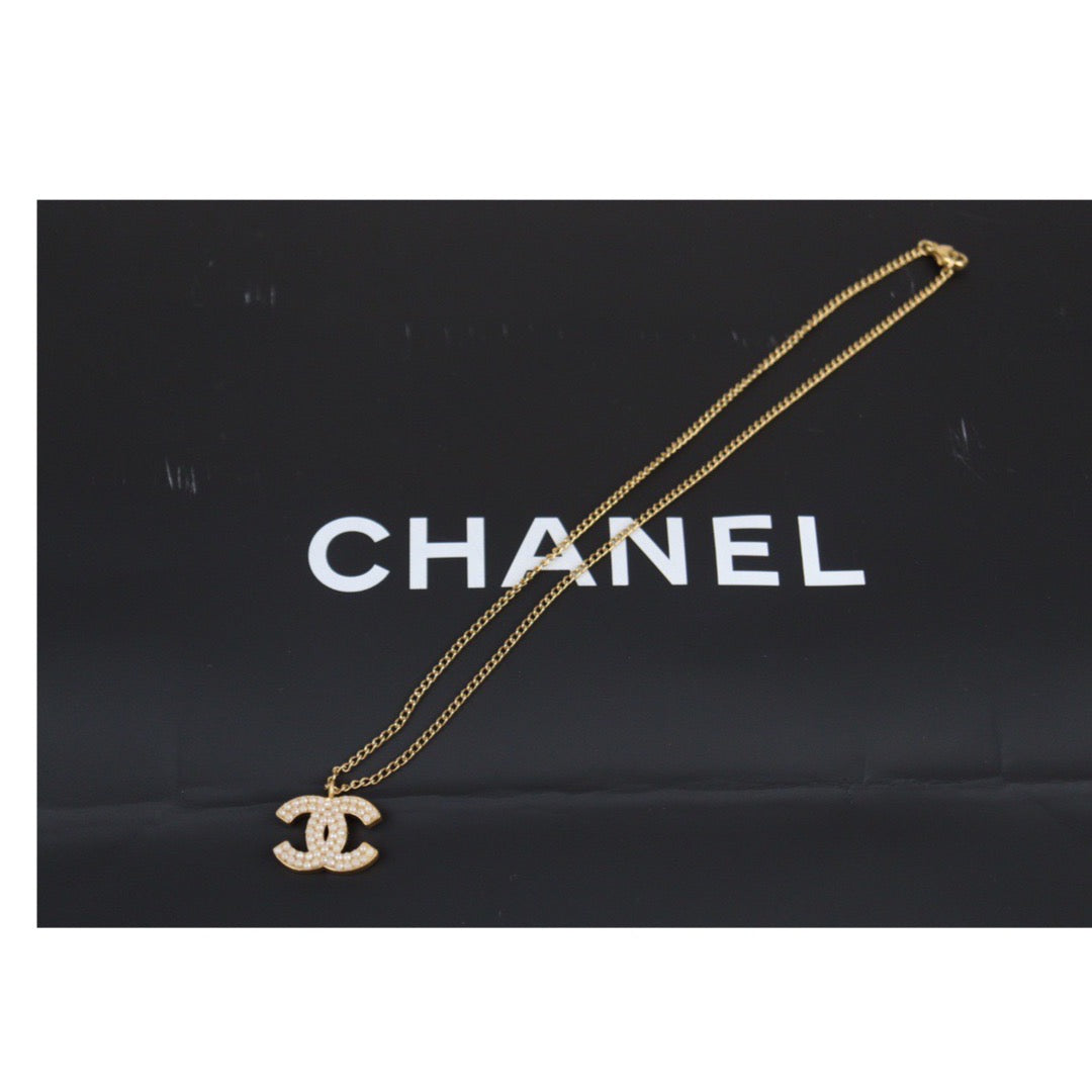 Rank A ｜ CHANEL Coco Pearl  Necklace｜V24010512