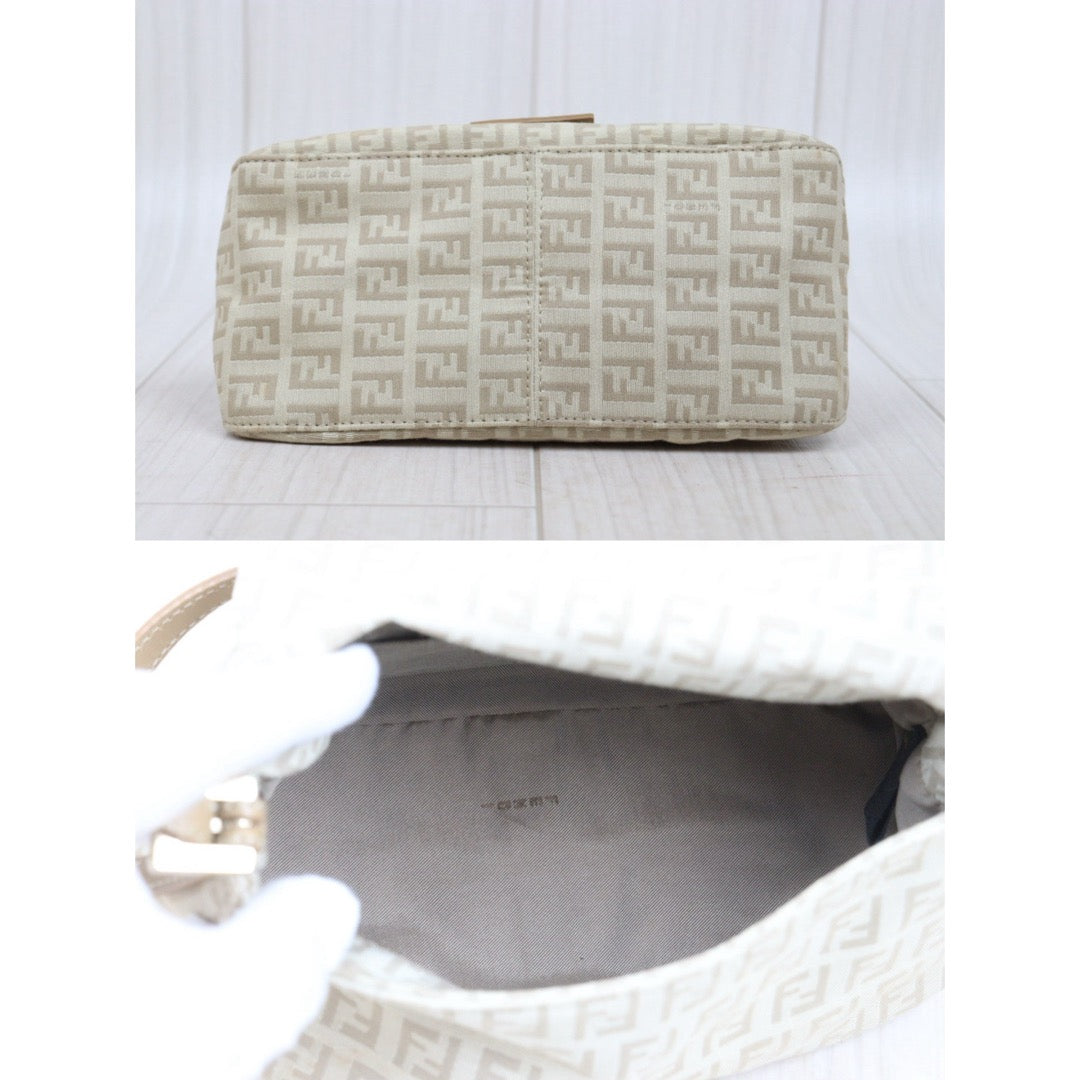 Very Good ( Rank A)｜ FENDI Zucca Mamma Baguette Shoulder Bag  Gold Hardware Beige｜W25121603