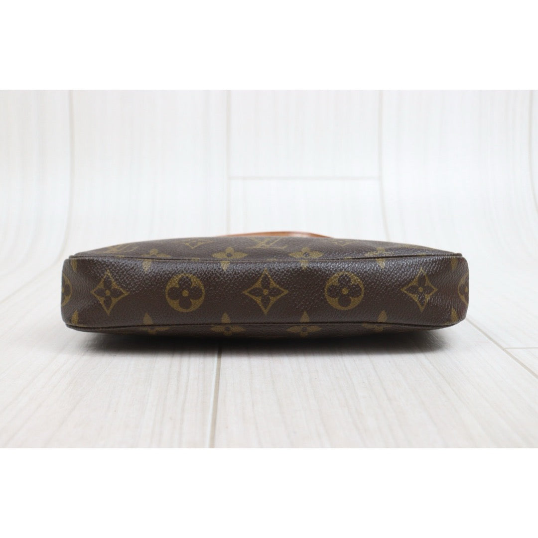 Include Entrupy Certificate of Authenticity｜Good ( Rank AB) ｜ Louis Vuitton Monogram Pochette Accessoire｜26090802