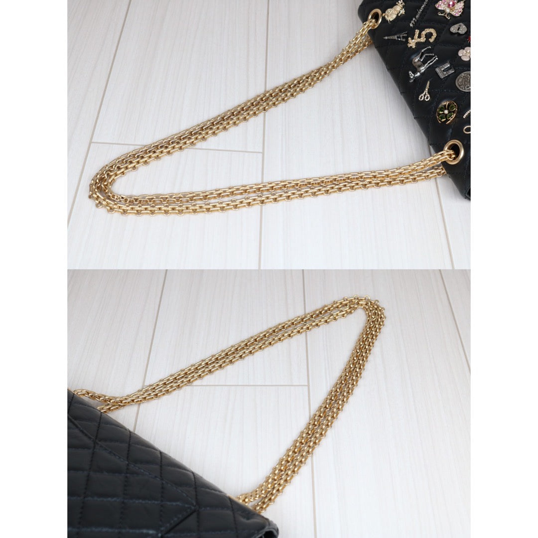 Excellent（Rank SA）｜ CHANEL 2.55 Badge Matelasse Black Chain Shoulder Bag Made in 2017Year｜S24061402