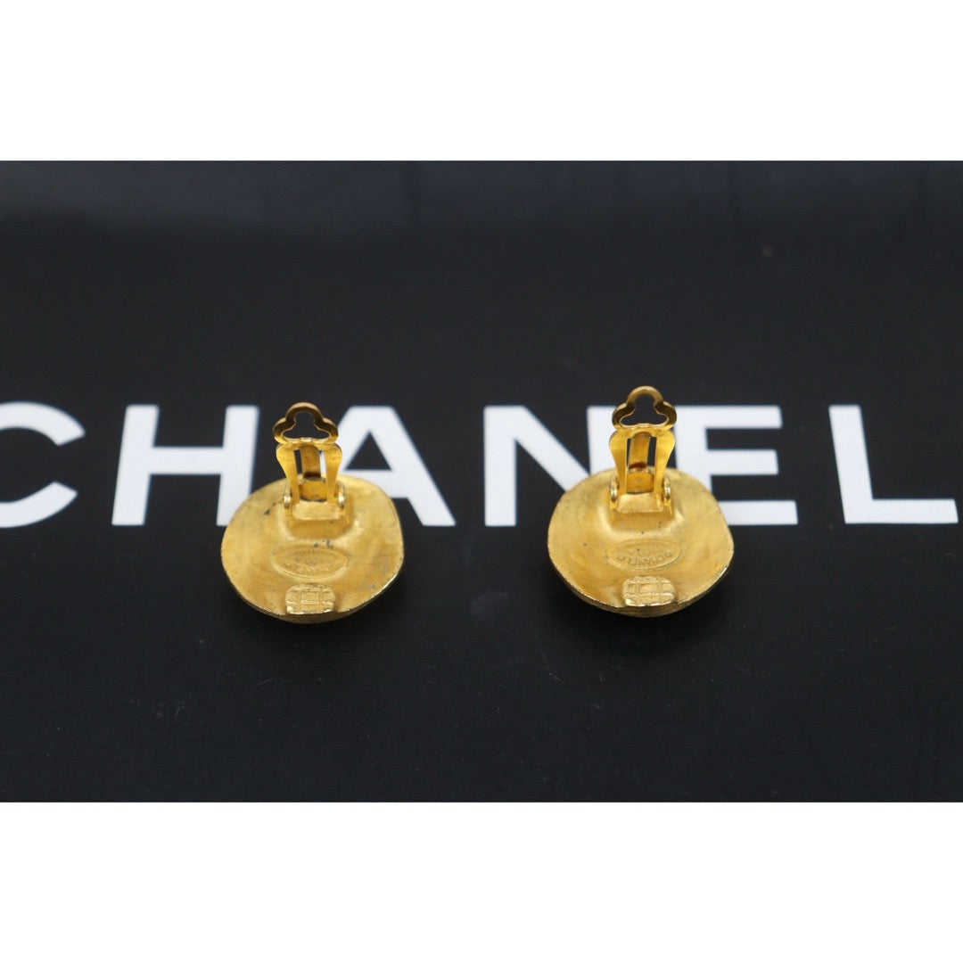 Very Good ( Rank A) ｜CHANEL Coco Mark Gold 24 Plated Round Earrings Made In 1995 Year｜25052921