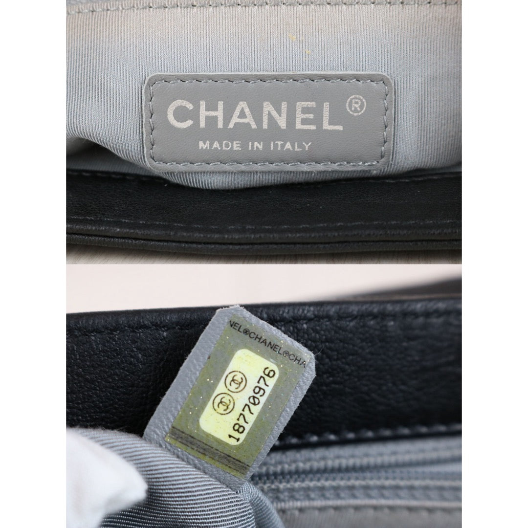 Include Entrupy Certificate of Authenticity｜Very Good ( Rank A)｜ CHANEL Calf Leather Chain Around Cloud Bag Shoulder Bag Black PM Made In 2013-2014Year｜S26031510