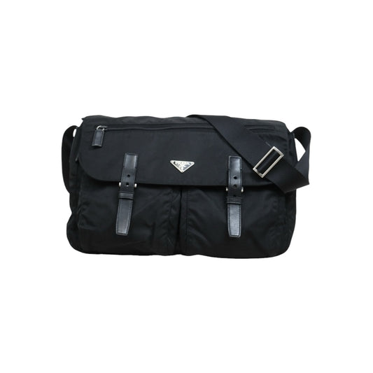 Good ( Rank AB) ｜Prada  Nylon Shoulder Bag  Black Silver Hardware｜26021305