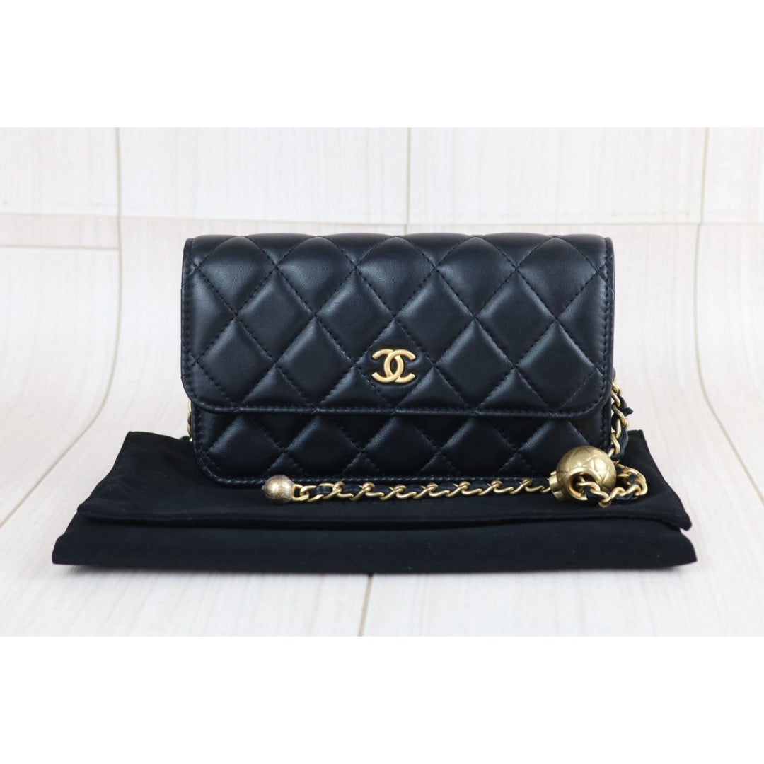 Include Entrupy Certificate of Authenticity｜Excellent（Rank SA）｜ CHANEL Matelasse Chain 23C Calfskin WOC Black IC Chips Model｜S26070902