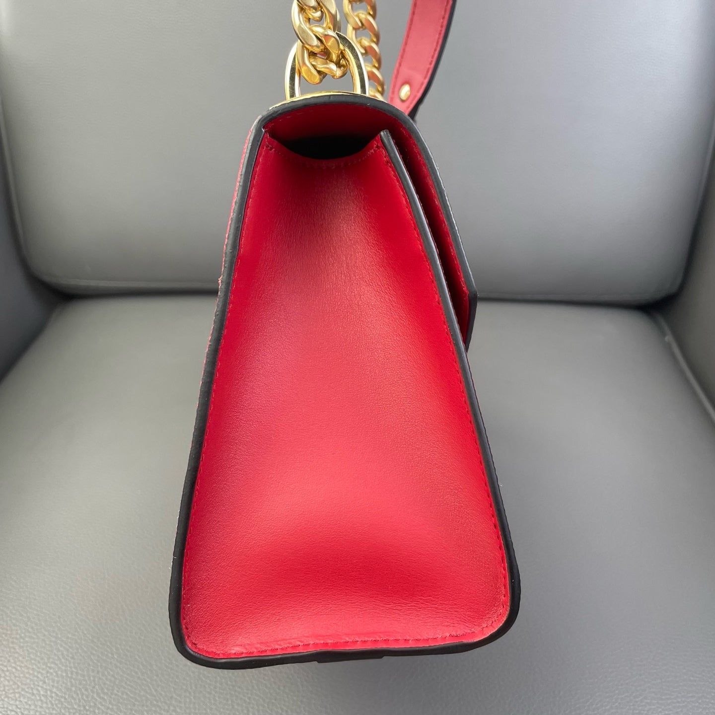 First installment 1/3｜ PRADA Shoulder Bag Red