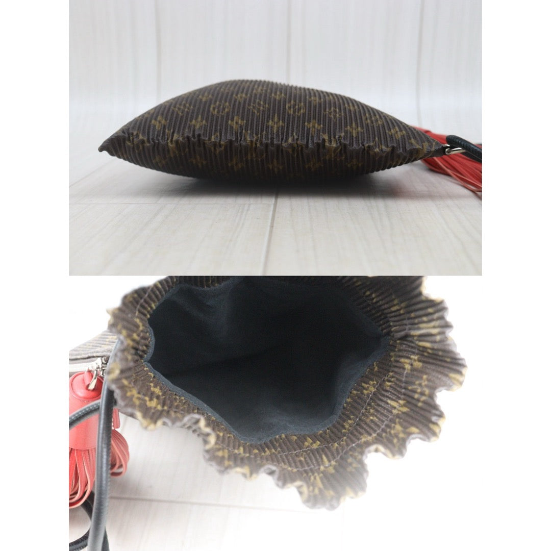 Very Good ( Rank A)｜ LV  Monogram Show Collection  Bellows Hand Bag ｜Y25072904