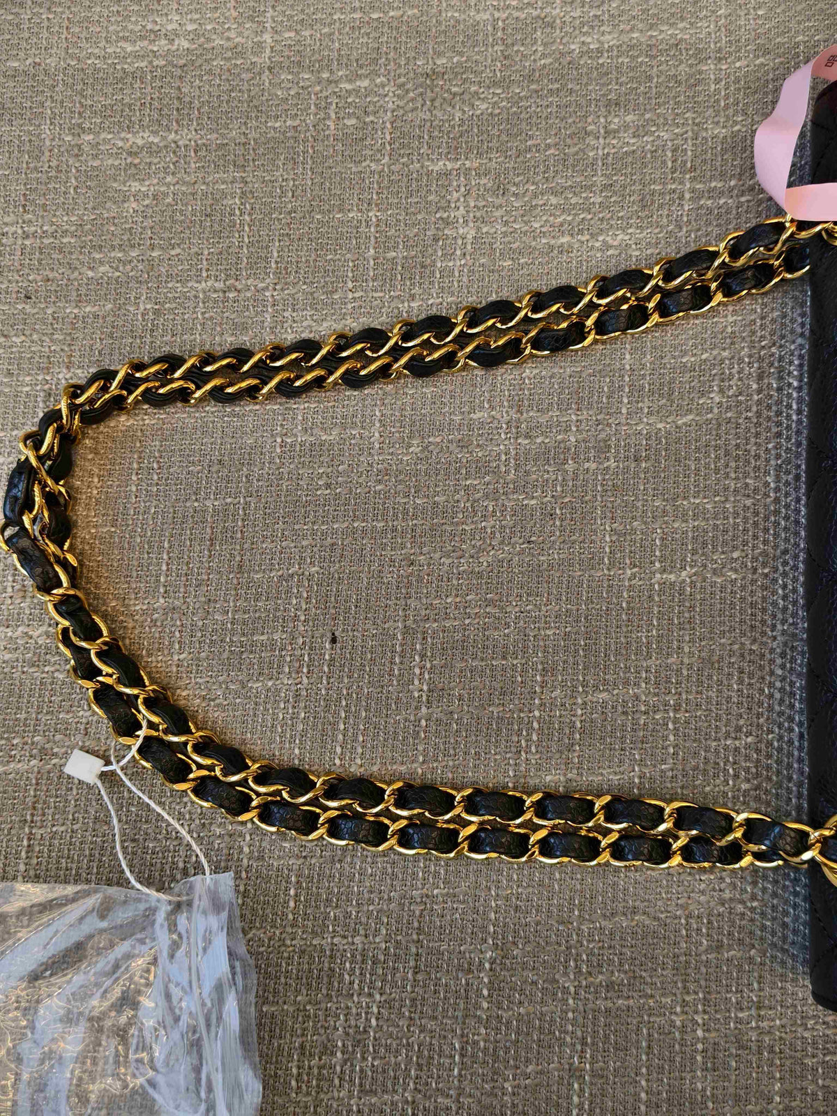 Include Entrupy Certificate of Authenticity｜Very Good ( Rank A)｜ CHANEL caviar Skin Matrasse Chain Double Flap 25 Shoulder Bag  Black