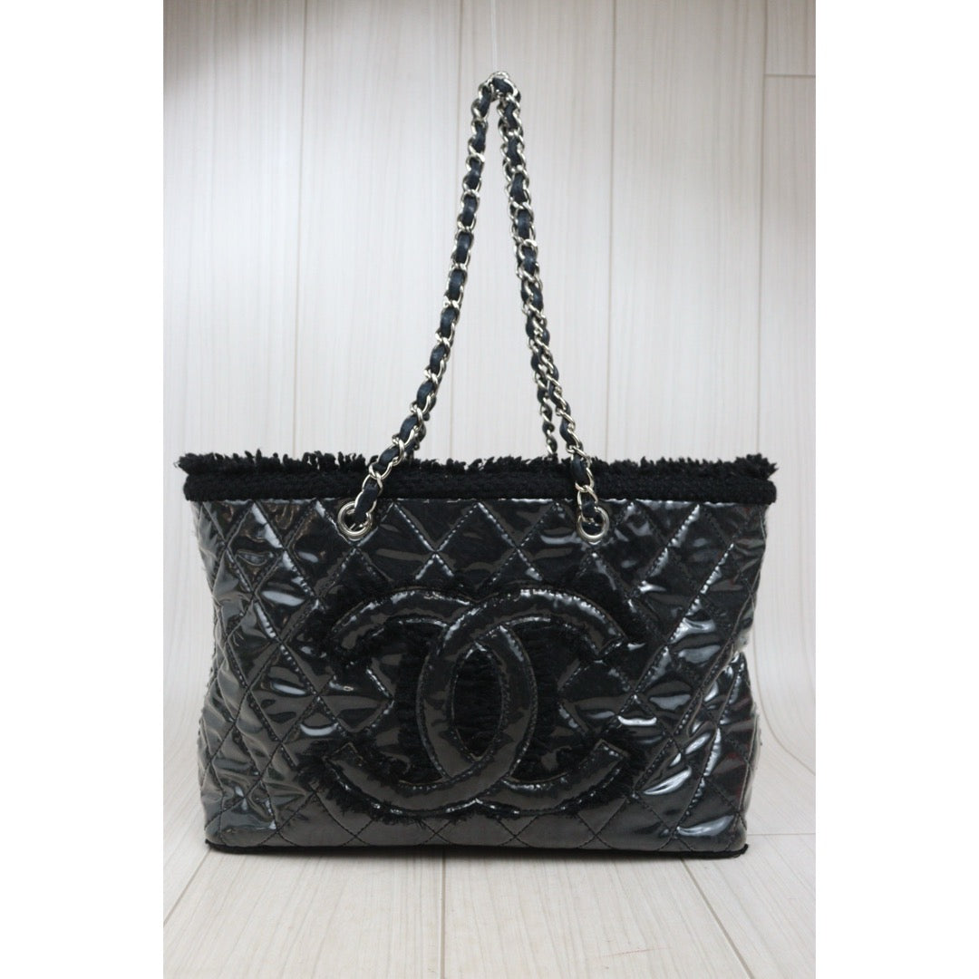 Good ( Rank AB)｜ CHANEL Matrasse Chain Plastics Tote Bag Black  Made In 2009-2010 Year｜25092612