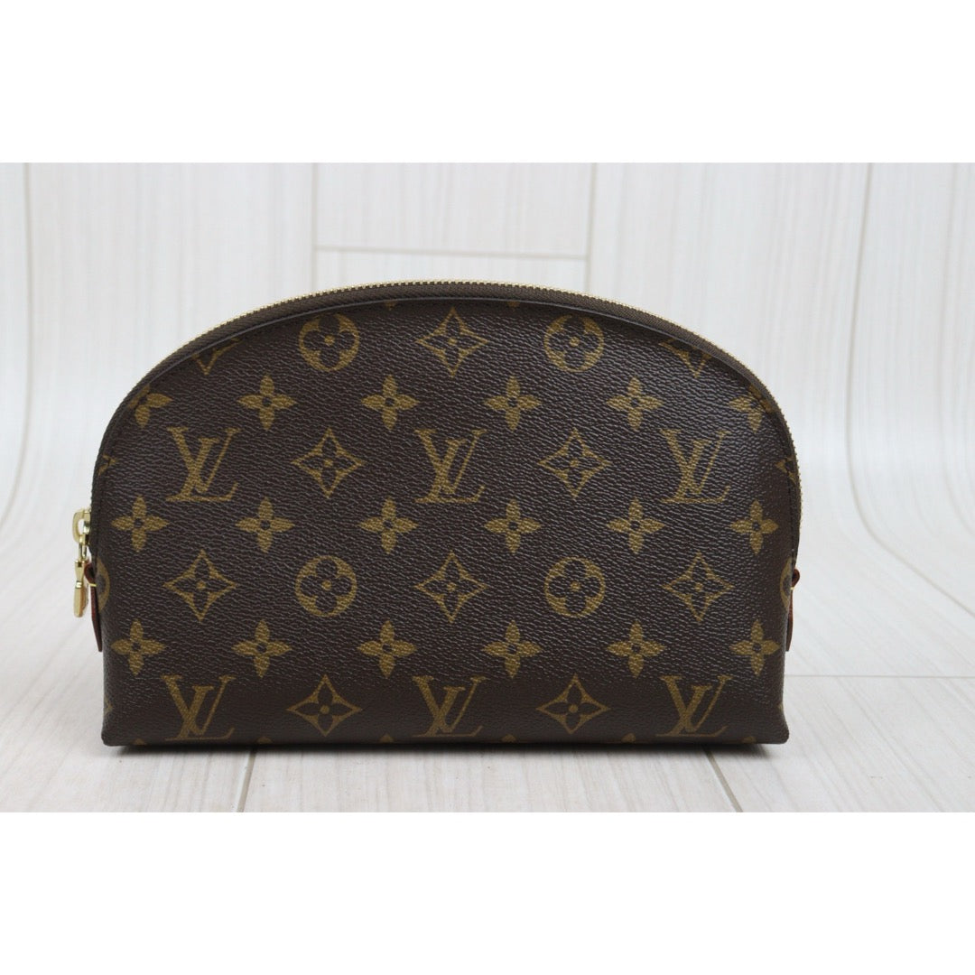 Very Good ( Rank A)｜LV Monogram GM Pochette Cosmetics ｜25101401
