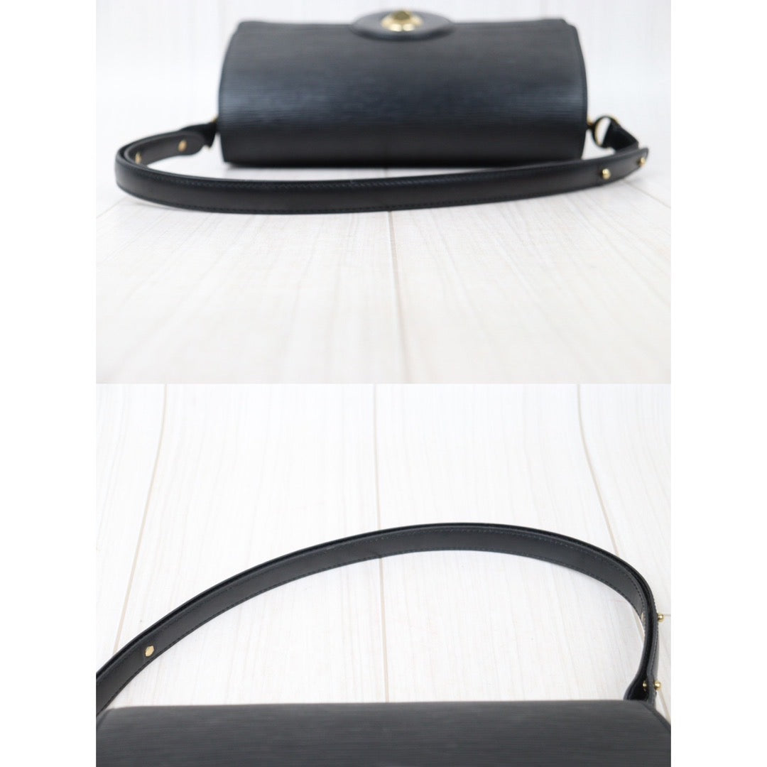 Rank A｜ LV Epi Shoulder Bag Black｜24052105