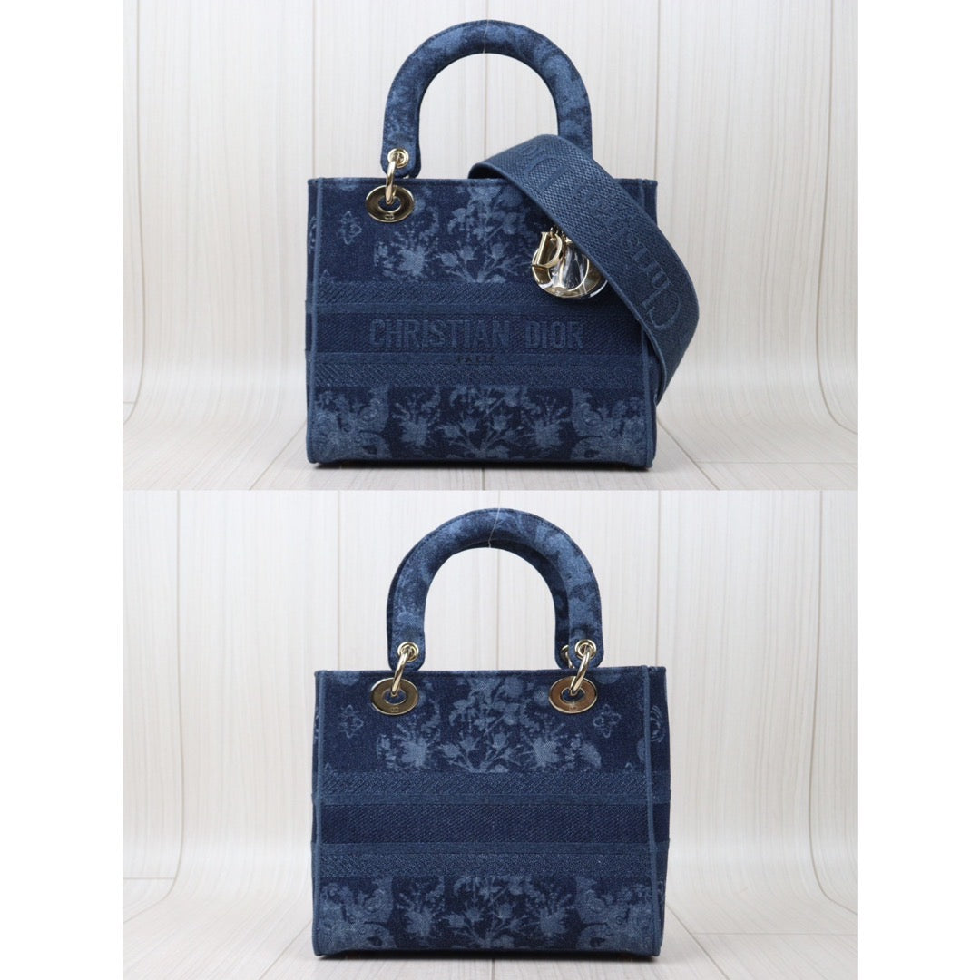 Rank SA ｜  Dior Denim  Embroidered Handbag With Shoulder Bag ｜P24051324