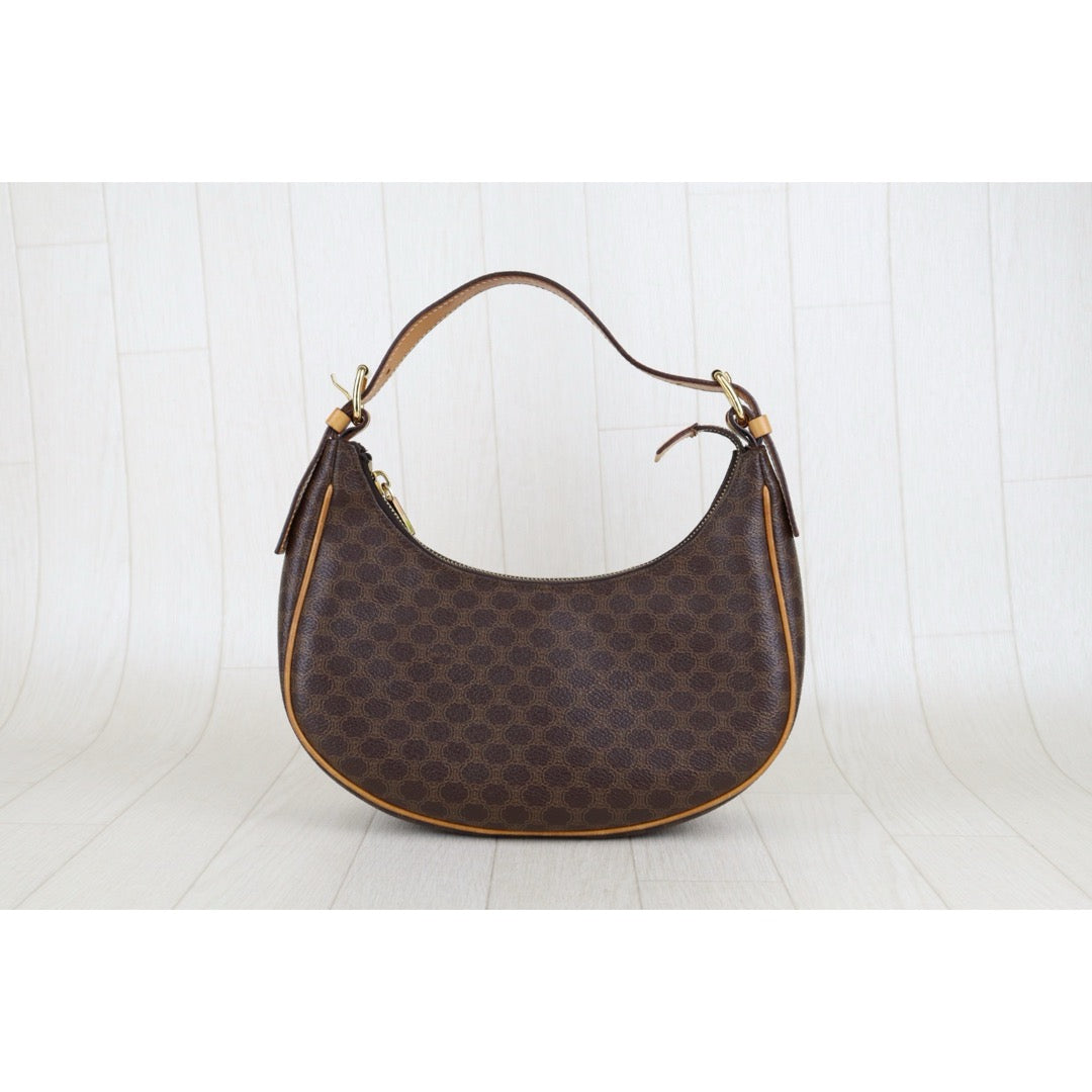 Good ( Rank AB) ｜ CELINE Macadam Shoulder Bag ｜H25052608