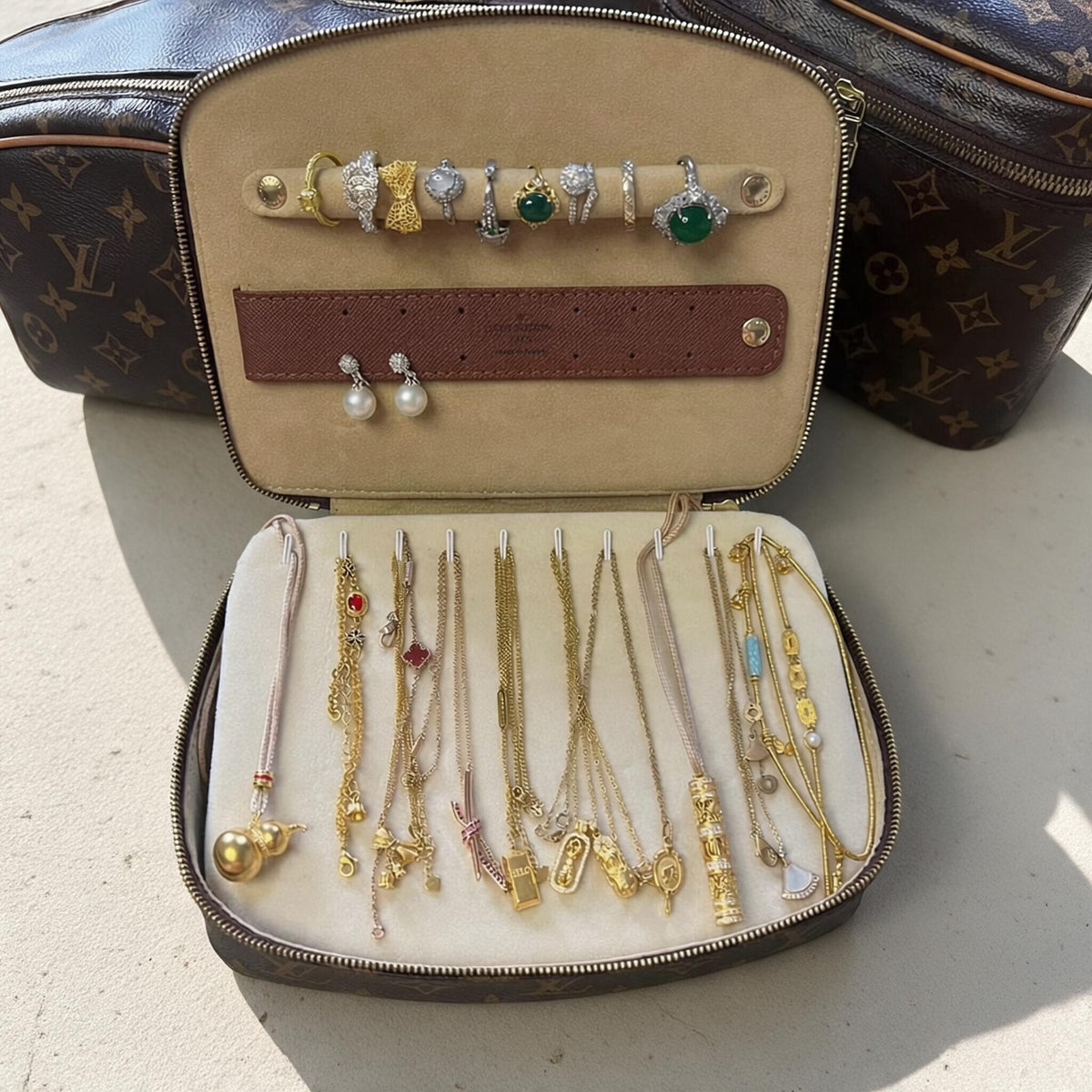 Include Entrupy Certificate of Authenticity｜Very Good ( Rank A) ｜LV Monogram Monte Carlo Jewelry Case ｜X26100707
