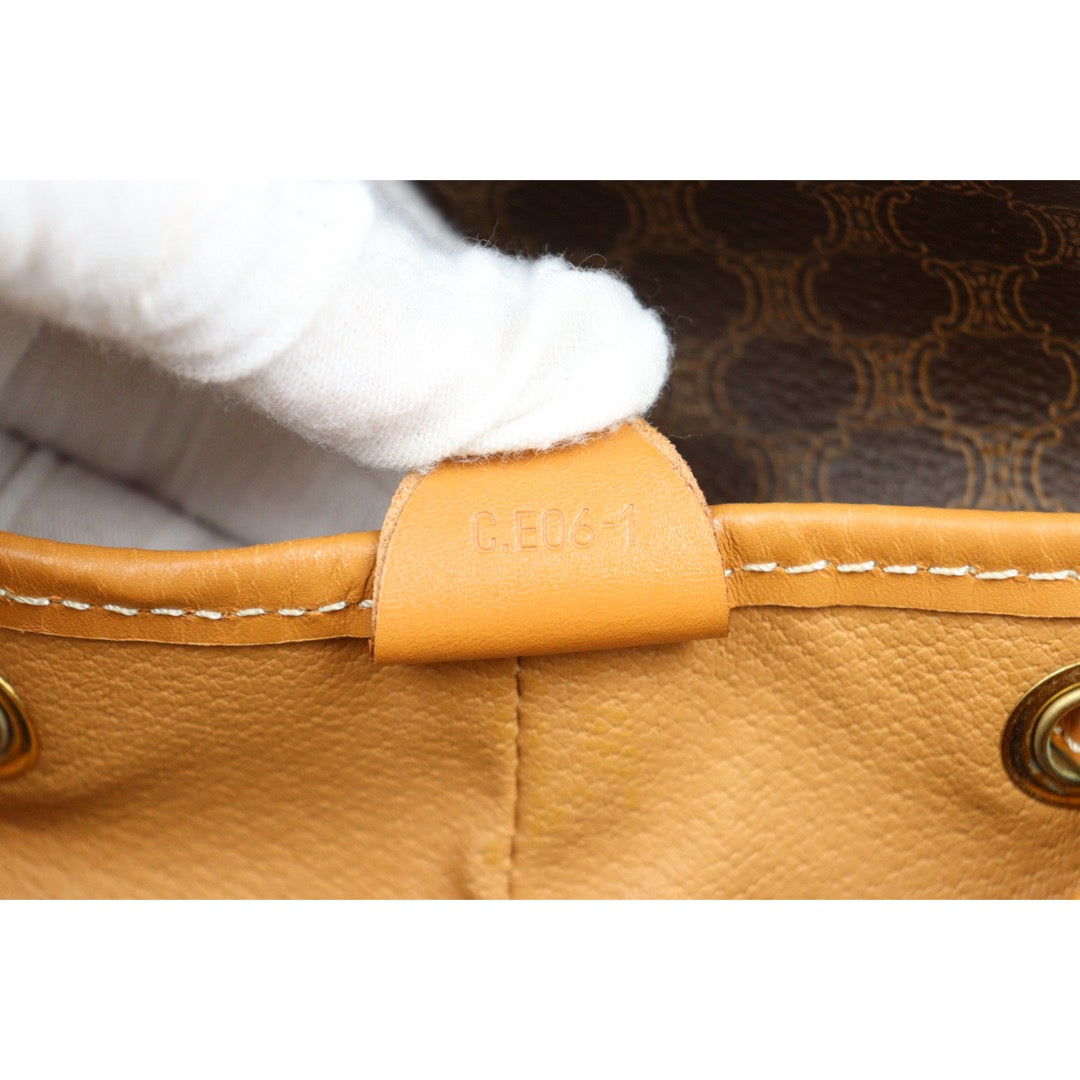 Fair ( Rank B)｜ CELINE Macadam Backpack ｜26012202