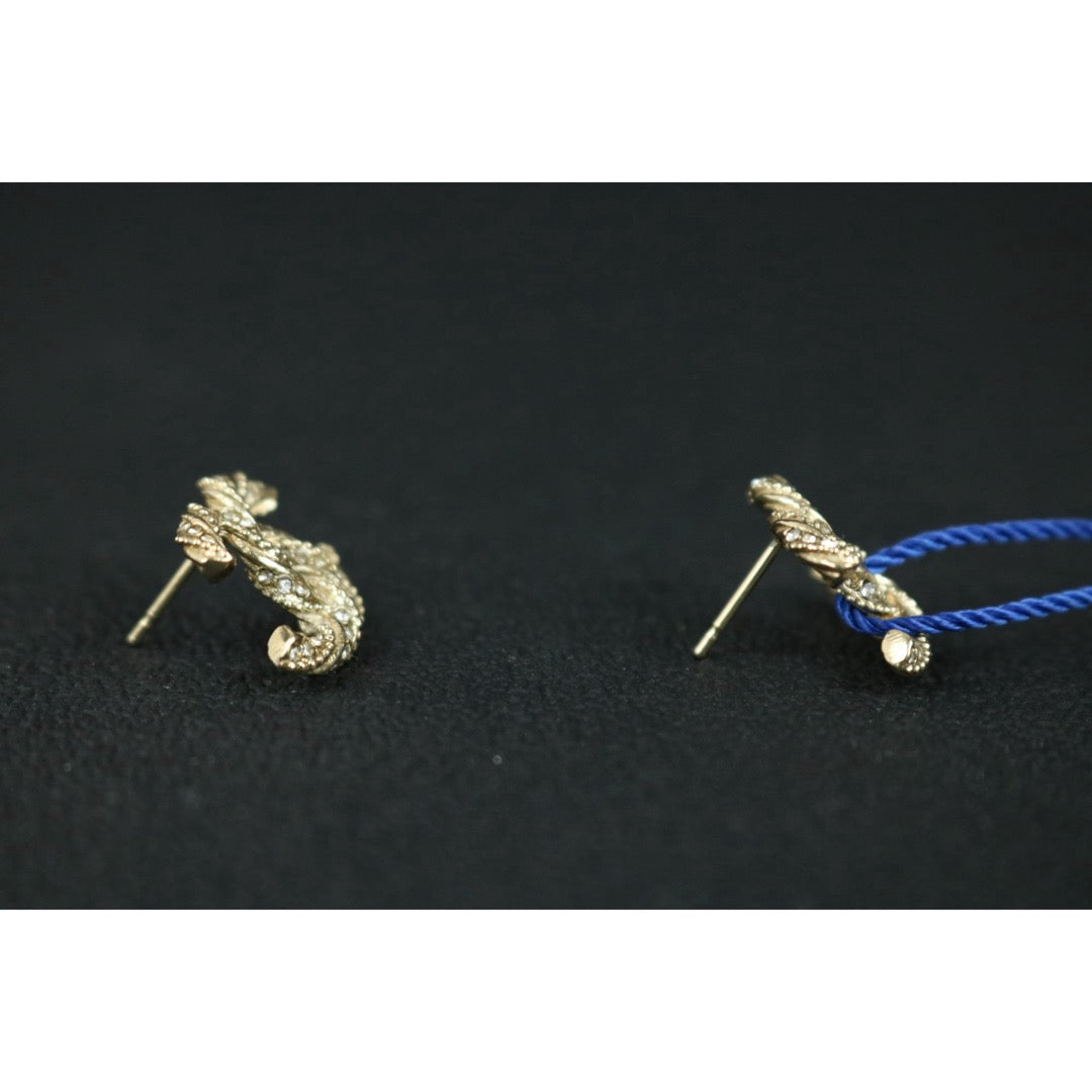 Include Authentic Detective Certificate of Authenticity｜Very Good ( Rank A) ｜CHANEL F14V COCO Mark Braids Rhinestone Earrings Made In 2014 Year｜S26062505