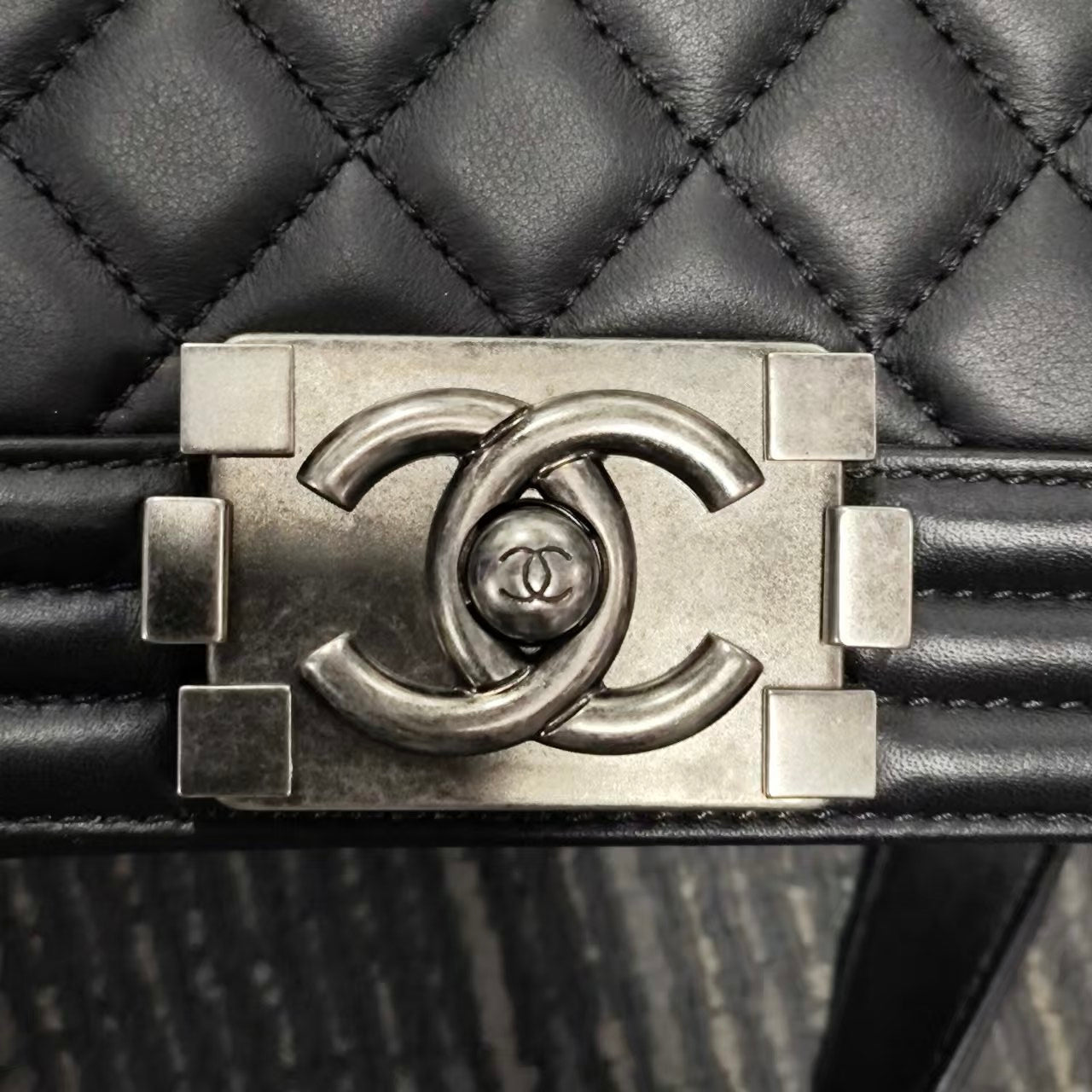 Good ( Rank AB)｜CHANEL Lamb Skin  LeBoy Chain Shoulder Bag Medium Black Made In 2019 Year