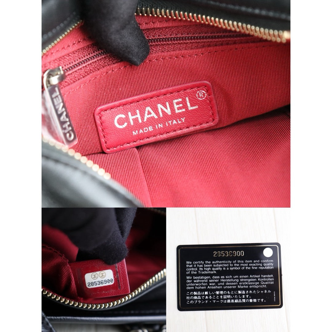 Very Good ( Rank A) ｜CHANEL PM Gabrielle Aged Calfskin Shoulder Bag Black Made in 2018 Year｜S25061201