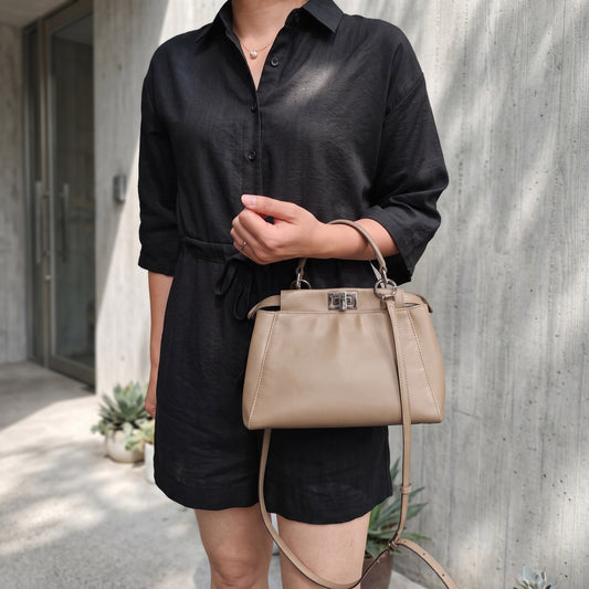 Include Entrupy Certificate of Authenticity｜Good ( Rank AB) ｜ FENDI Calf Leather Peekapoo iconic mini Handbag With Shoulder Bag Pebble｜26081806