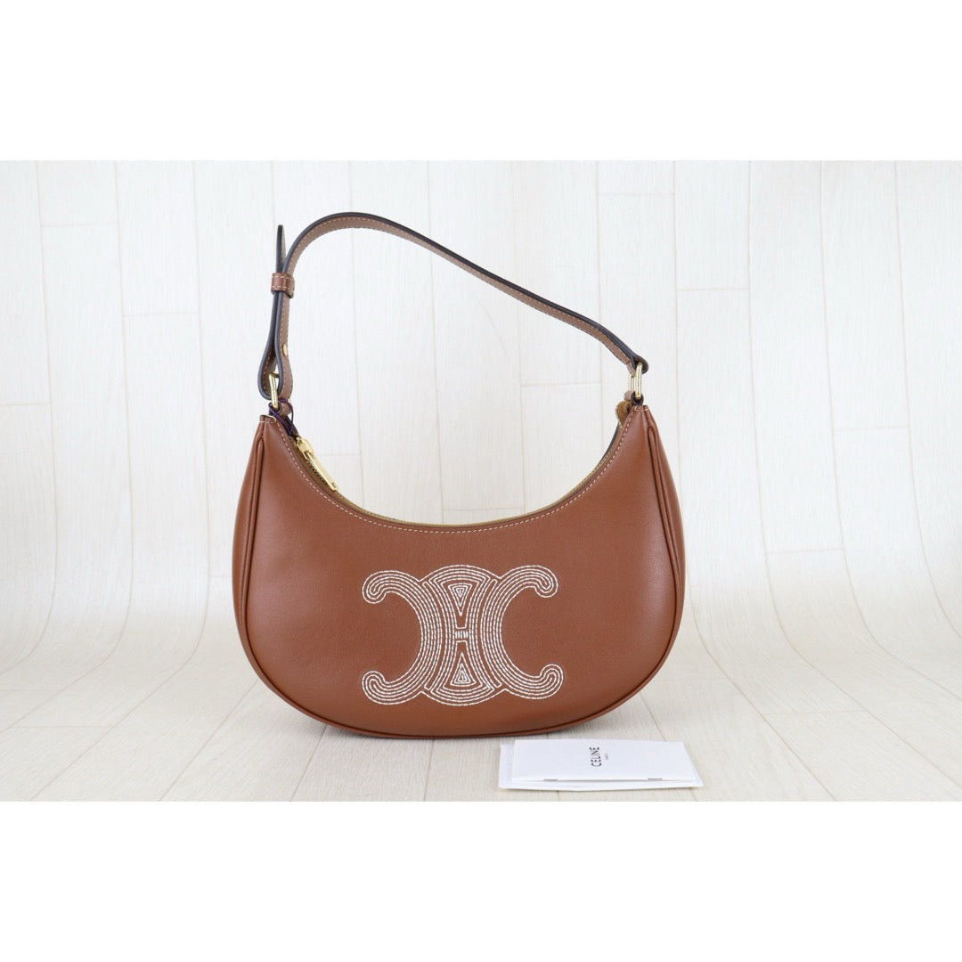 Include Entrupy Certificate of Authenticity｜Very Good ( Rank A)｜ CELINE AVA Macadam Triomphe Calf Leather Shoulder Bag Caramel ｜S26051508
