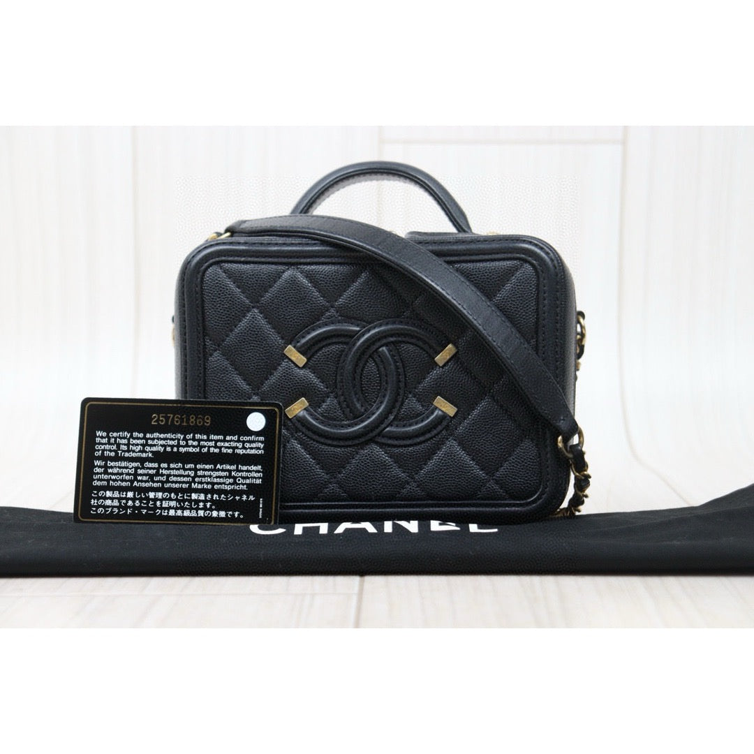 Very Good ( Rank A)｜ CHANEL  Caviar Skin Leather Calf Leather Mini Vanity Case Shoulder Bag Black Made In 2018 Year ｜P24122007
