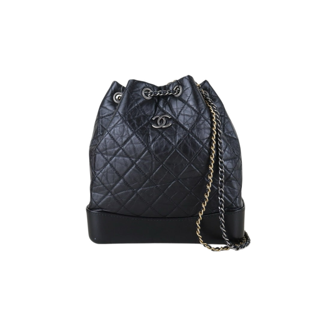 Include Entrupy Certificate of Authenticity｜Good ( Rank AB)｜ CHANEL Gabrielle Calfskin Chain Backpack MM Black Made In 2018-2019Year｜S26090733