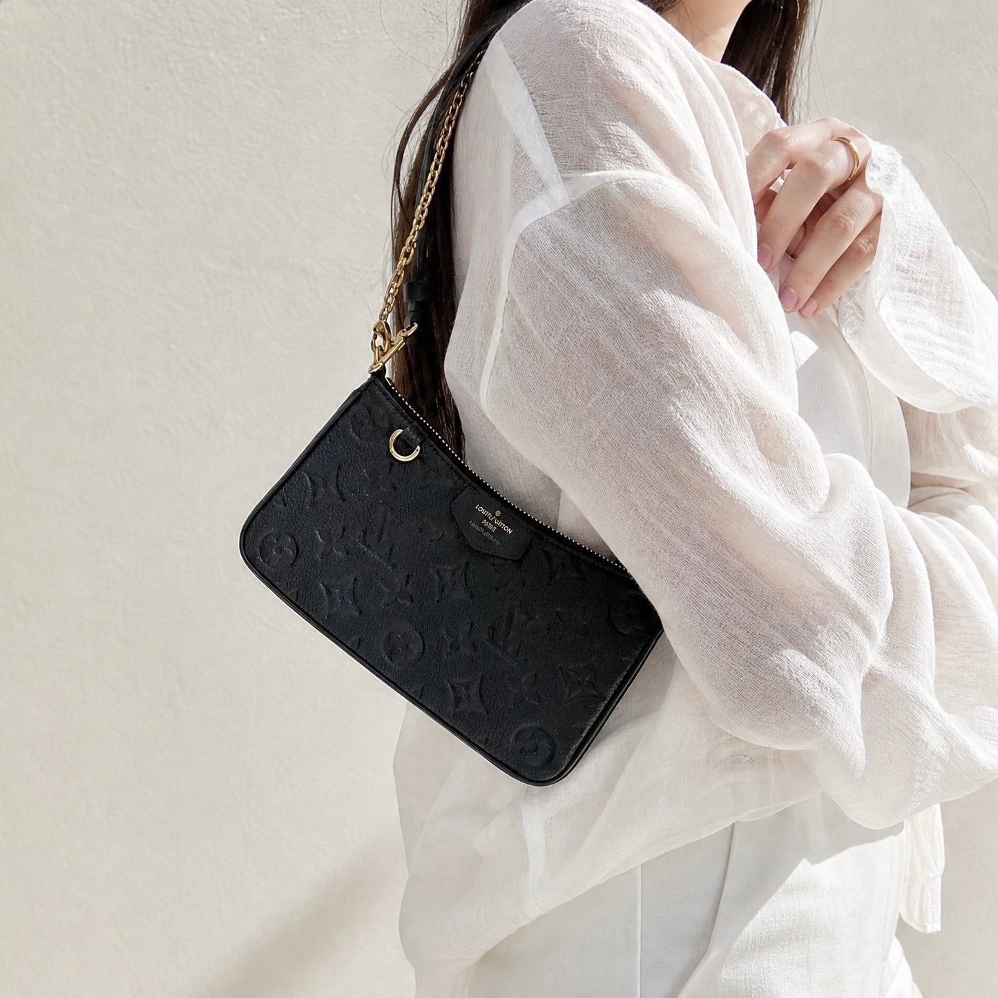 Include Entrupy Certificate of Authenticity｜Very Good ( Rank A) ｜Louis Vuitton Monogram Empreinte Easy Pouch On Strap Black ShoulderBag IC Chips Model｜S26072523
