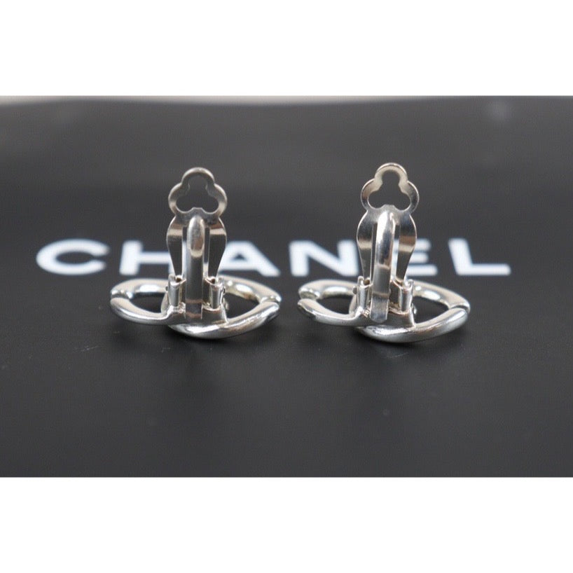 Rank A ｜CHANEL Vintage Coco Mark Silver Plating Earrings Made In 2001 Year ｜23101201