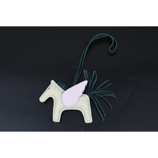 Very Good ( Rank A)｜ HERMES Rodeo PM Bag Charm White｜H25063014