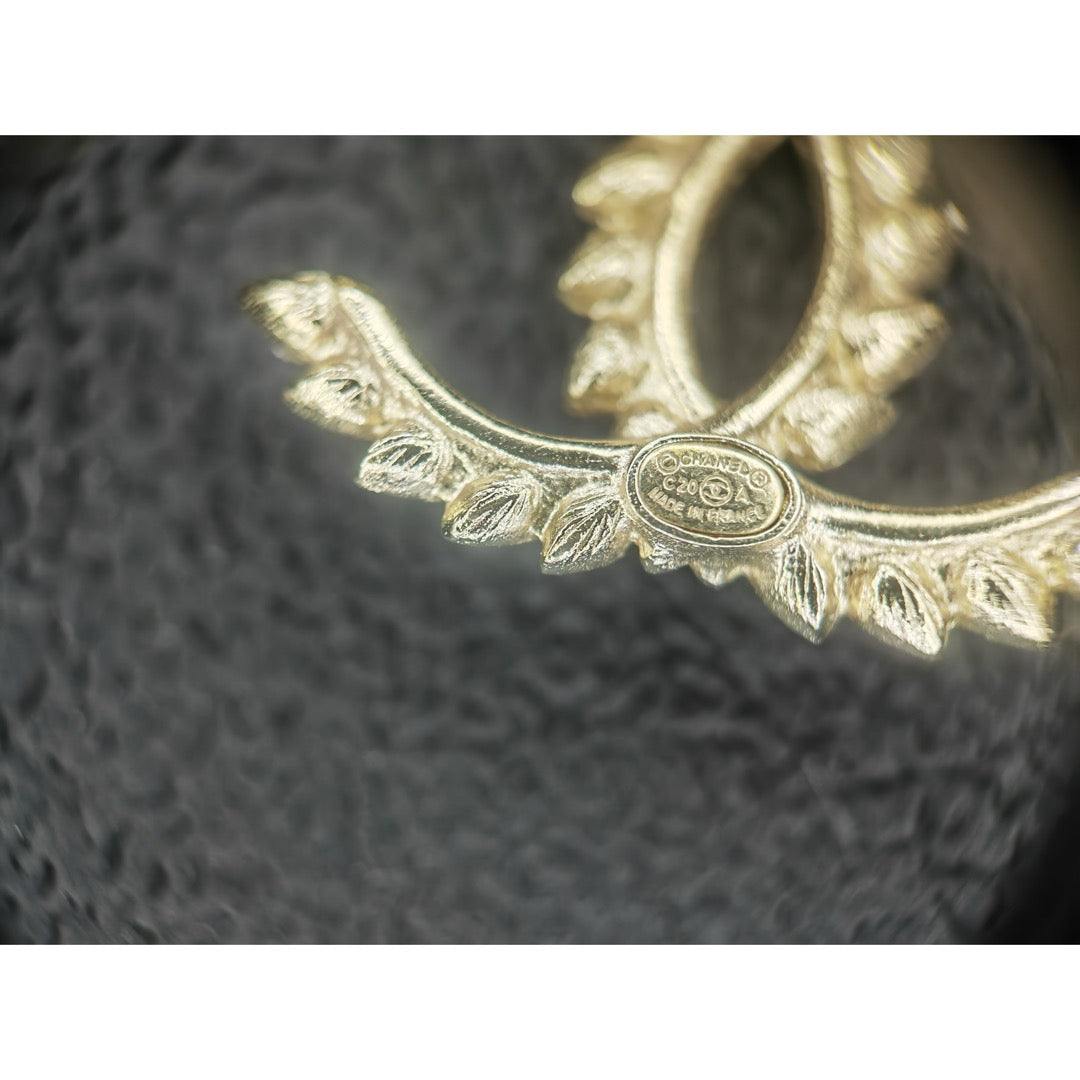 Very Good ( Rank A) ｜ CHANEL C20A Coco Mark Rhinestone Golden  Earrings Made In 2020Year｜S26022607