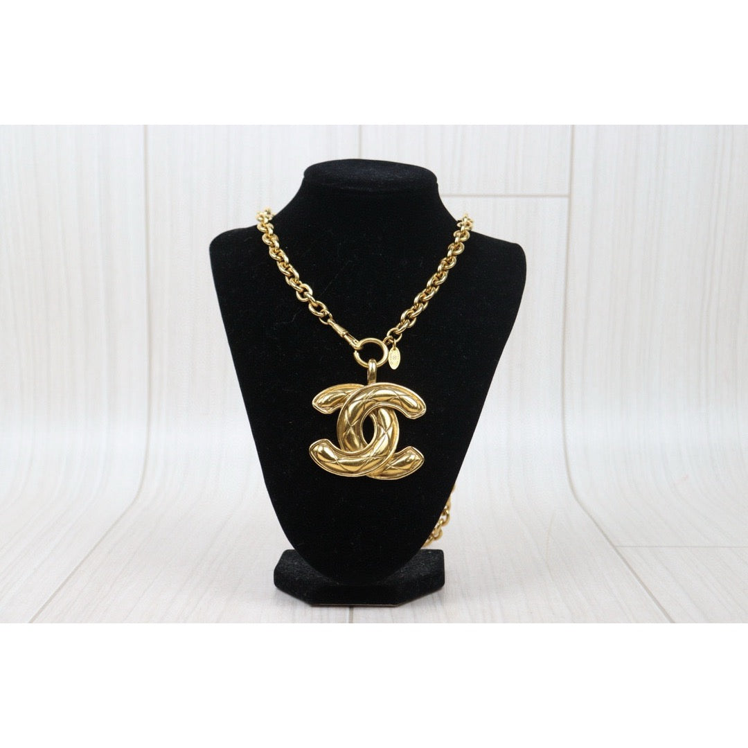 Very Good ( Rank A) ｜ CHANEL Coco Mark 24K Gold Plated Necklace｜24112104