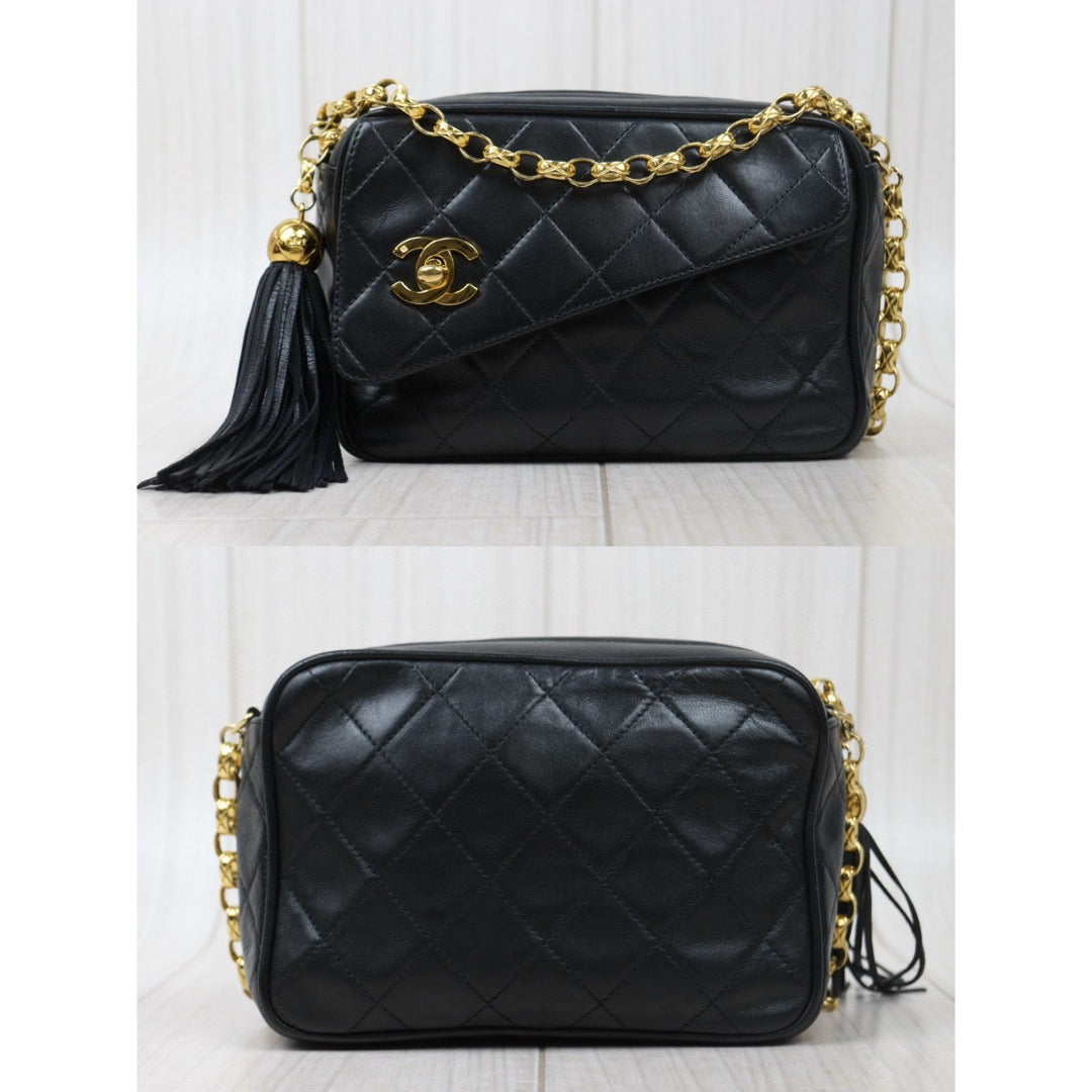 Good ( Rank AB)｜ CHANEL Matrasse Chain Camera Bag  18 Shoulder Bag Black  Made in 1994-1996Year ｜P24120209