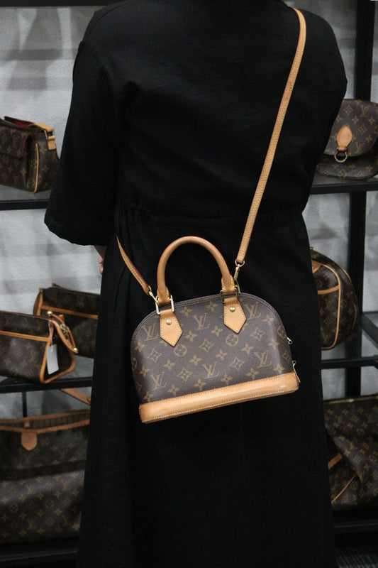 Rank AB ｜LV Monogram Alma BB HandBag Shoulder Bag｜23102813