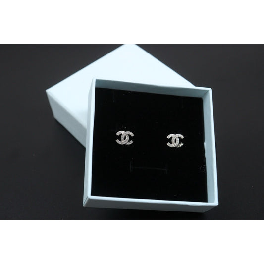 Include Authentic Detective Certificate of Authenticity｜Very Good ( Rank A) ｜CHANEL C20A COCO Mark Rhinestone Earrings Made In 2020 Year｜26093004