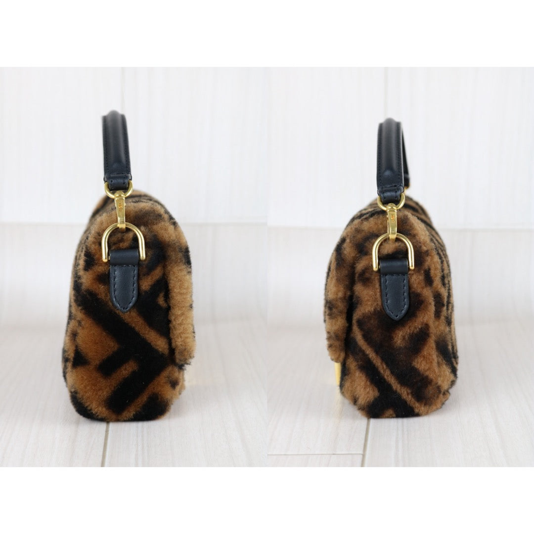 Very Good ( Rank A)｜ FENDI Zucca Mamma Baguette Sheep Skin Brown Shoulder Bag PM｜S25111302