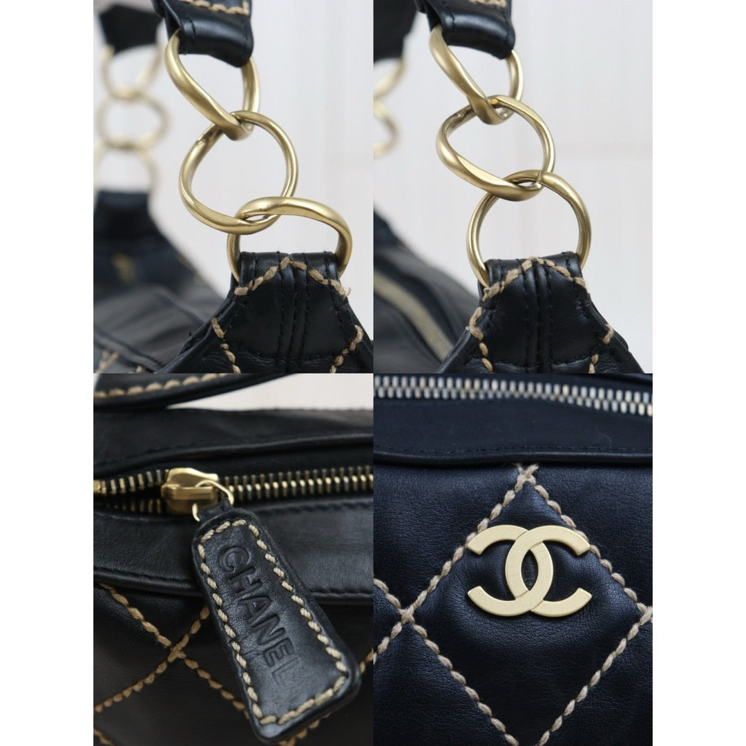 Rank AB｜ CHANEL Hobo Calf Leather Shoulder Bag  Made In 2002～2003Year｜V24071805