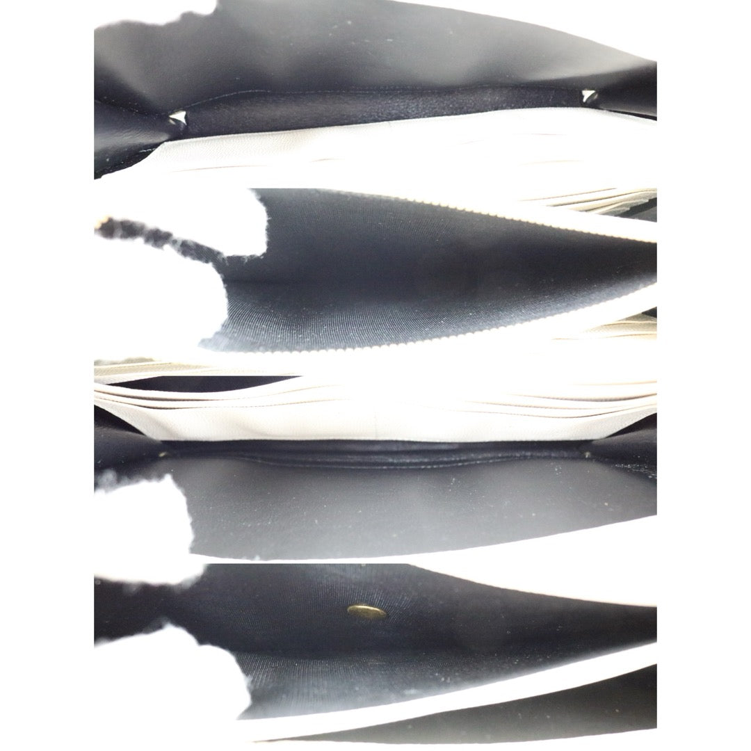 Include Entrupy Certificate of Authenticity｜Very Good ( Rank A)｜ Saint Laurent YSL Caviar Skin Shoulder Bag White MM｜X26041417