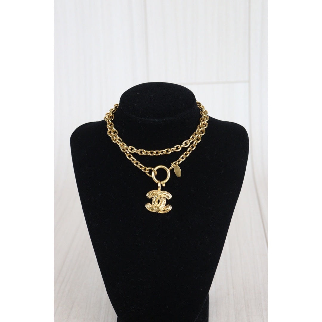 Rank A ｜  Chanel Vintage Coco Mark Gold Necklace ｜23091534