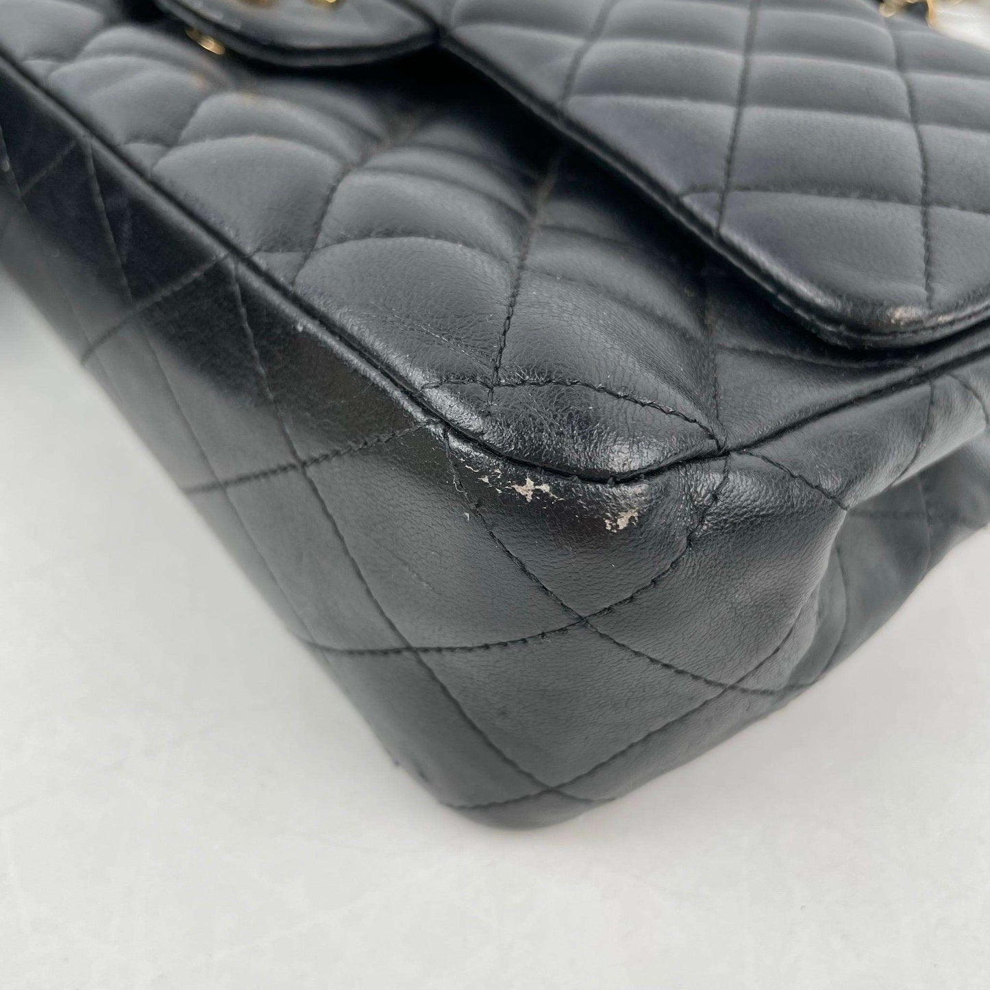 ( Rank B)｜ CHANEL Lamb Skin Matrasse Double Flap 25 Shoulder Bag Black