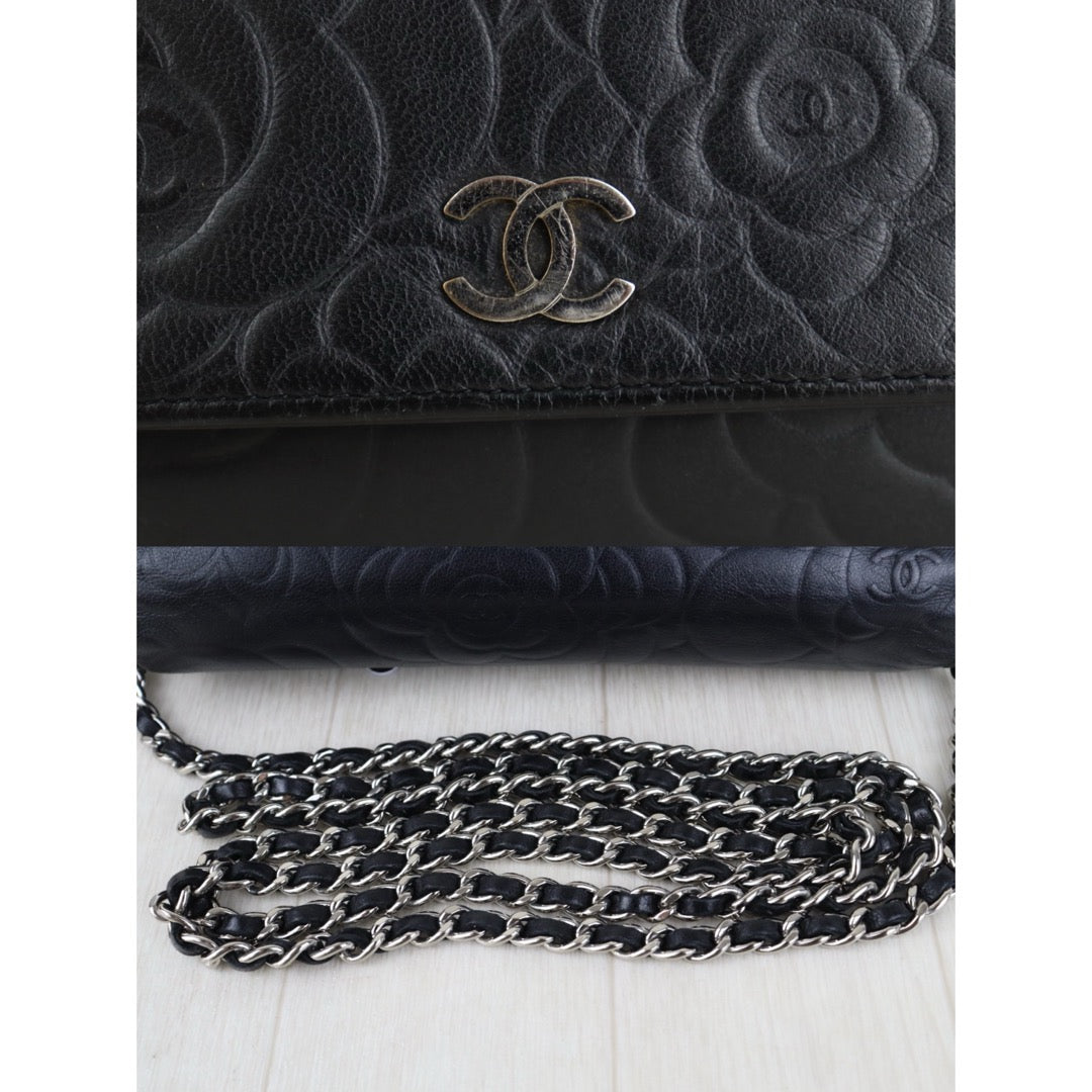 Include Entrupy Certificate of Authenticity｜Good ( Rank AB)｜CHANEL Lamb Skin Camellia WOC Chain Bag Black  Made In 2012 Year｜S26090730