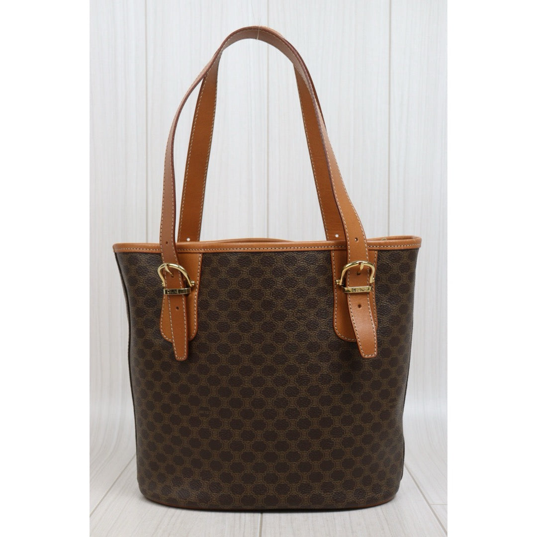 Include Entrupy Certificate of Authenticity｜Very Good ( Rank A) ｜CELINE Macadam Tote Bag  ｜26031906