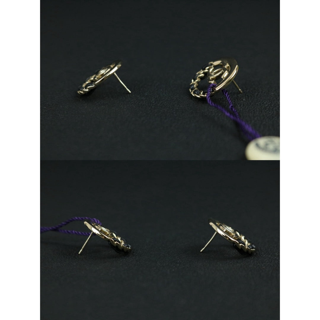 Include Authentic Detective Certificate of Authenticity｜Very Good ( Rank A) ｜CHANEL B22P COCO Mark Leather Pierced Earrings Made In 2022Year｜S26062101