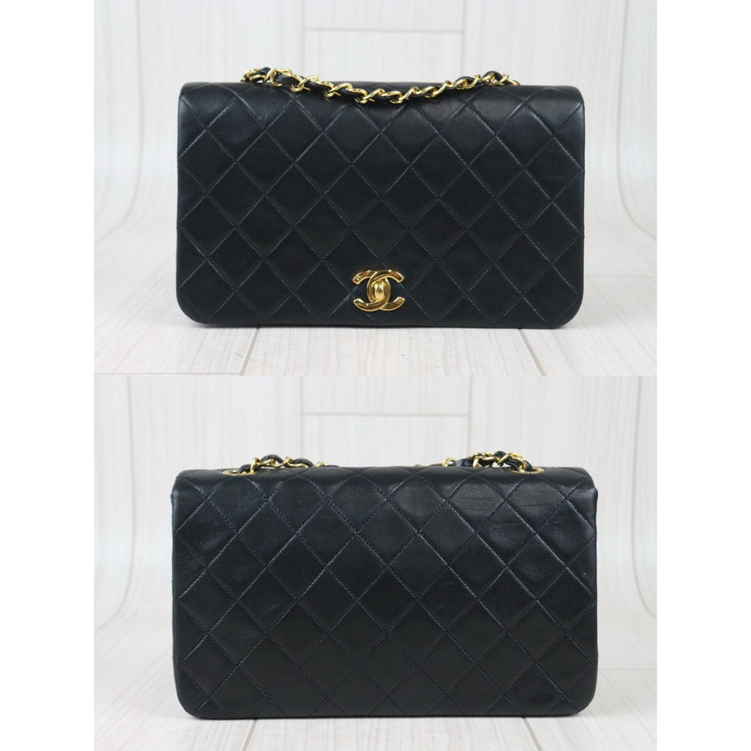 Very Good ( Rank A)｜ CHANEL Matrasse Lamb Skin Chain Bag Made in 1989-1991 Year｜P24083003