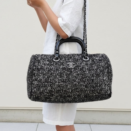 Include Entrupy Certificate of Authenticity｜Good ( Rank AB) ｜ CHANEL  Woolen Matrasse Chain 2 Way ToteBag Shoulder Bag Black Made In 2009-2010Year ｜A26042106